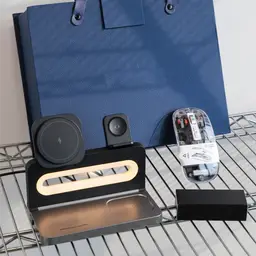Wireless Charging Dock and Mouse Gift Set thumbnail 1