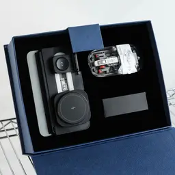 Wireless Charging Dock and Mouse Gift Set thumbnail 7