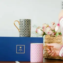 Two Ceramic Mugs Gift Set with Gold Handles in Blue Box thumbnail 4