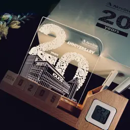 Desk Organizer, Perpetual Calendar & Pens Gift Set thumbnail 5