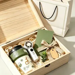 Tumbler and Handheld Fan Gift Set in Green Rigid Box thumbnail 6