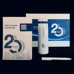White Notebook, Pen and Thermos Gift Set in Rigid Box thumbnail 5