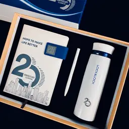 White Notebook, Pen and Thermos Gift Set in Rigid Box thumbnail 6