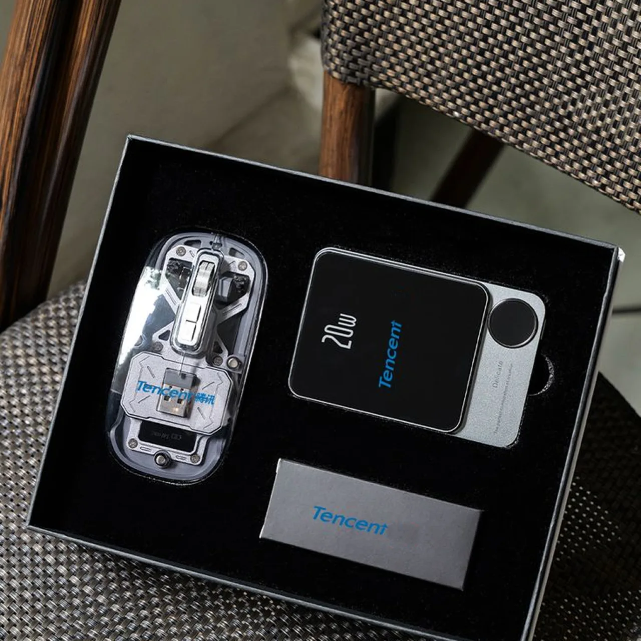 Modern Workplace Desktop Essentials And Functional Accessories Branding Corporate Gift