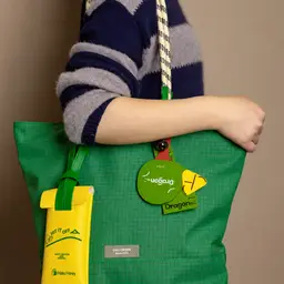 Green Tote Bag and Table Tennis Gift Set thumbnail 3