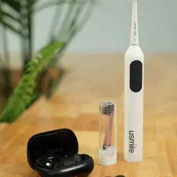 Executive Grooming Essentials With Electric Toothbrush Professional Branding Corporate Gift thumbnail 3
