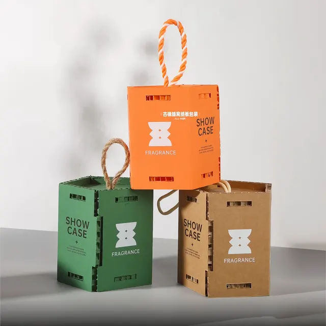 Cylindrical Fragrance Gift Set in Foldable Honeycomb Box