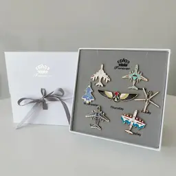 Seven Aircraft Enamel Pin Badge Gift Set thumbnail 3