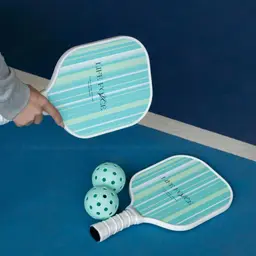Pickleball Paddle Gift Set with Towel thumbnail 4