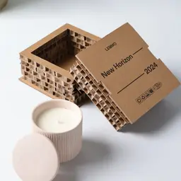Ribbed Ceramic Candle in Honeycomb Paper Gift Box thumbnail 2
